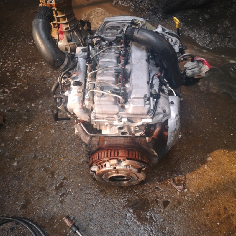 Starting-yasoranto D4CB 2.5T diesel engine