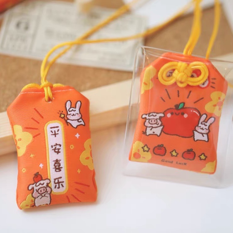 ORIGINAL ILLUSTRATION DESIGN: GOOD LUCK OMAMORI CUTE PEACEFUL JOYFUL CARTOON PRAYER BIRTHDAY GIFT DECORATIVE PENDANT NEW