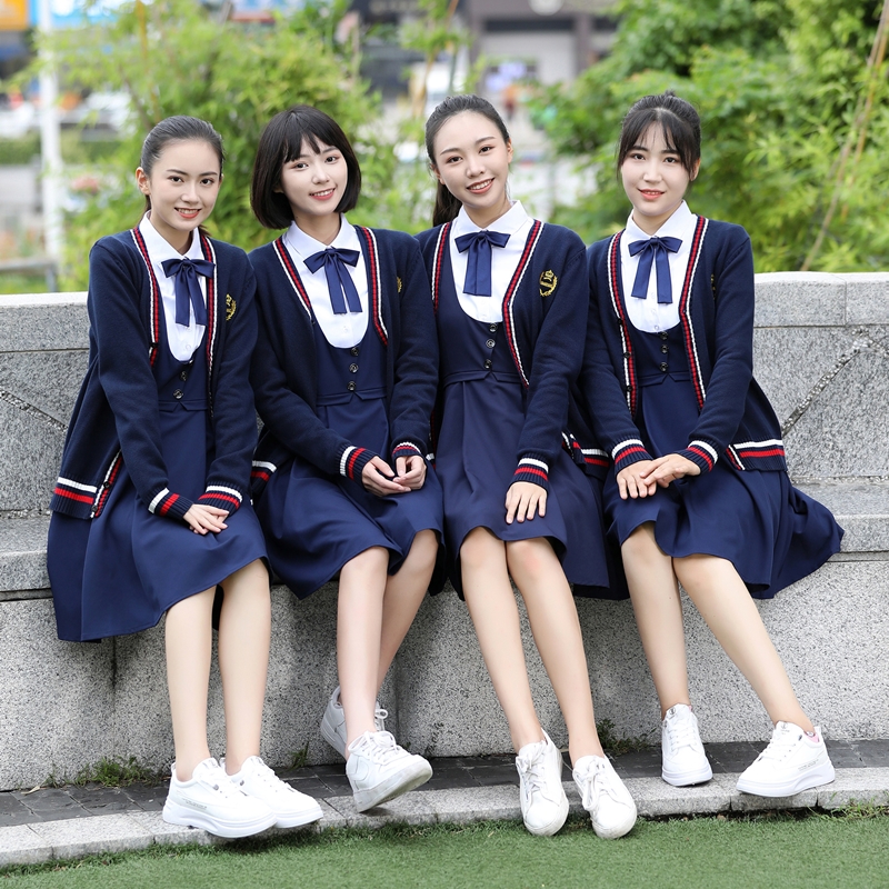 HIGH-END KINDERGARTEN TEACHER GARDEN UNIFORM THREE-PIECE SET OF SPRING AND AUTUMN SWEATER JACKET DRESS NEW KINDERGARTEN TEACHER OVERALLS