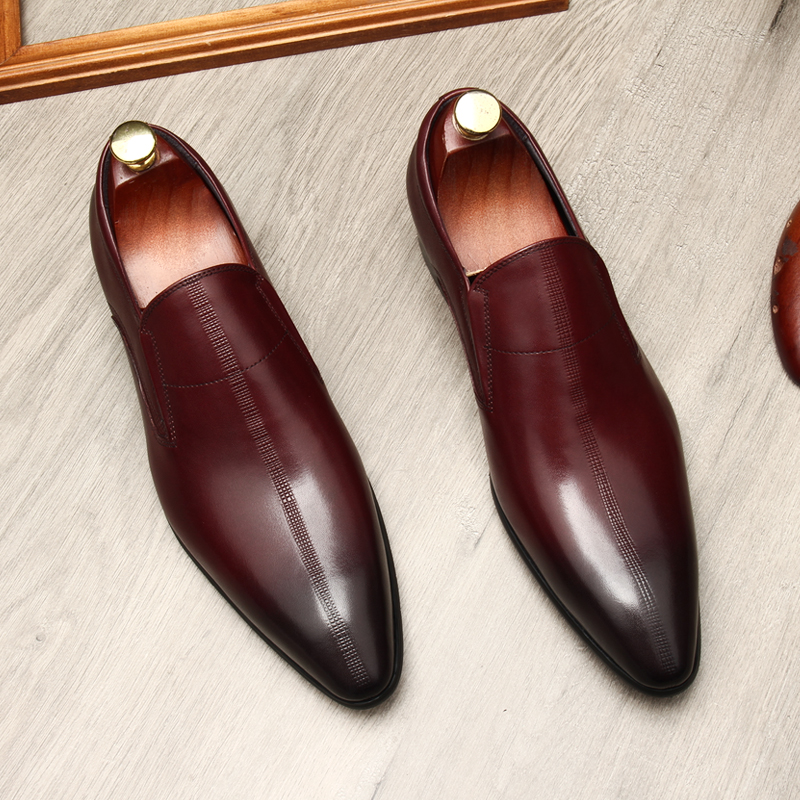 ONE FOOT PEDAL MENS POINTED TOE NEW MENS SHOES TOE LAYER COWHIDE BRITISH LEATHER SLEEVE BUSINESS FORMAL LEATHER SHOES MENS SLIM