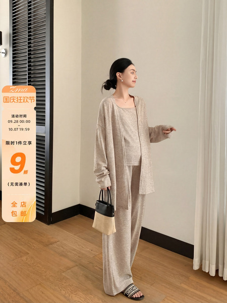 ZMA孕妇套装2026秋装新款法式慵懒松弛感穿搭吊带开衫垂感直筒裤