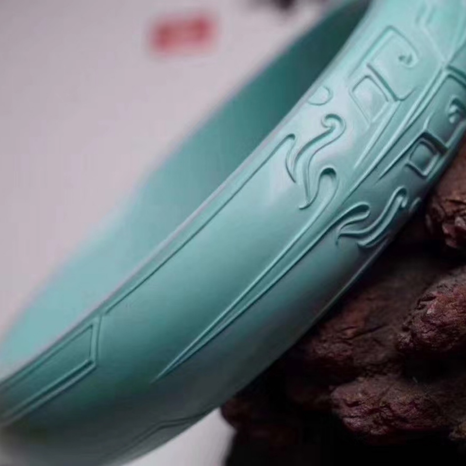 후베이 순수 천연 높은 도자기 원시 광석 비 최적화 와우 남성과 여성을위한 청록색 팔찌는 국가 보석 검사를 지원합니다