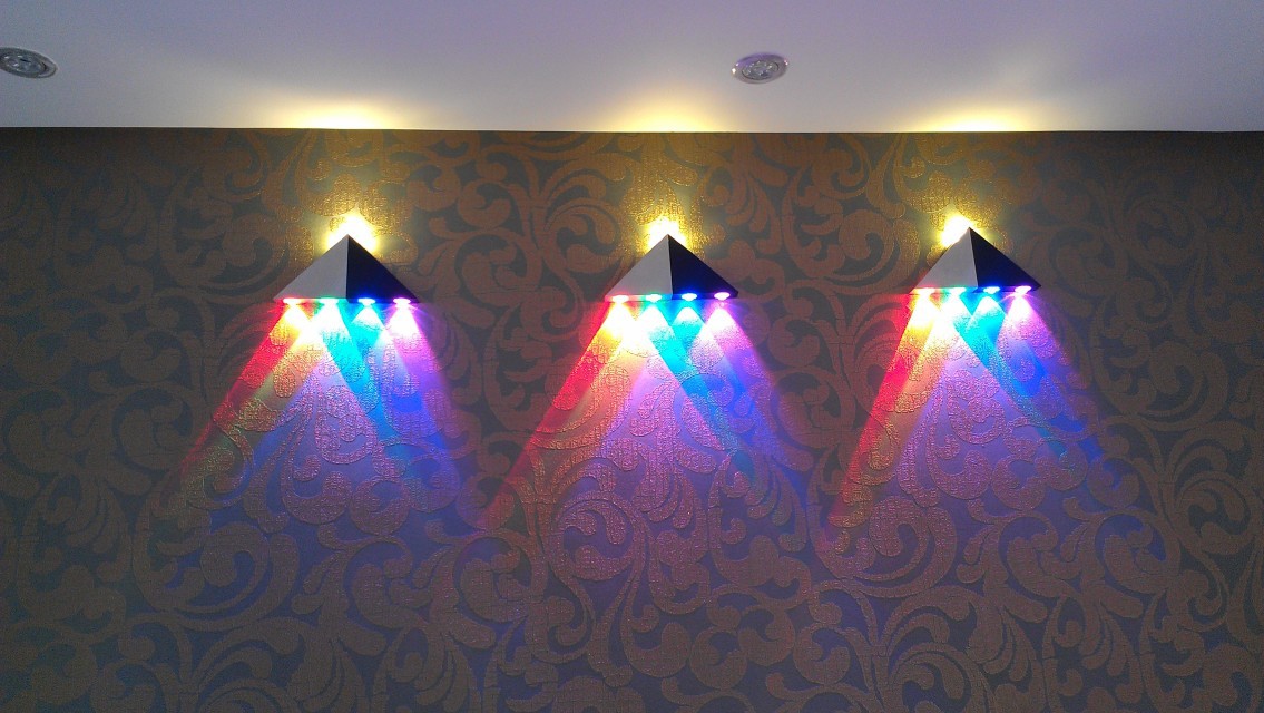 008fc9360762b4afdde573f92a3360