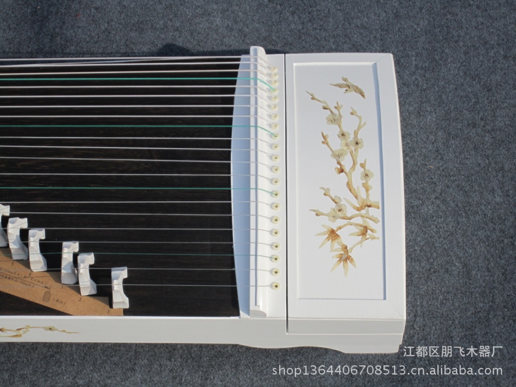 白色喜鹊登梅方头