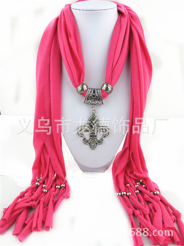 fleur de lis pendant pink