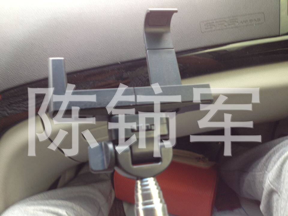 1542901075_1751627070