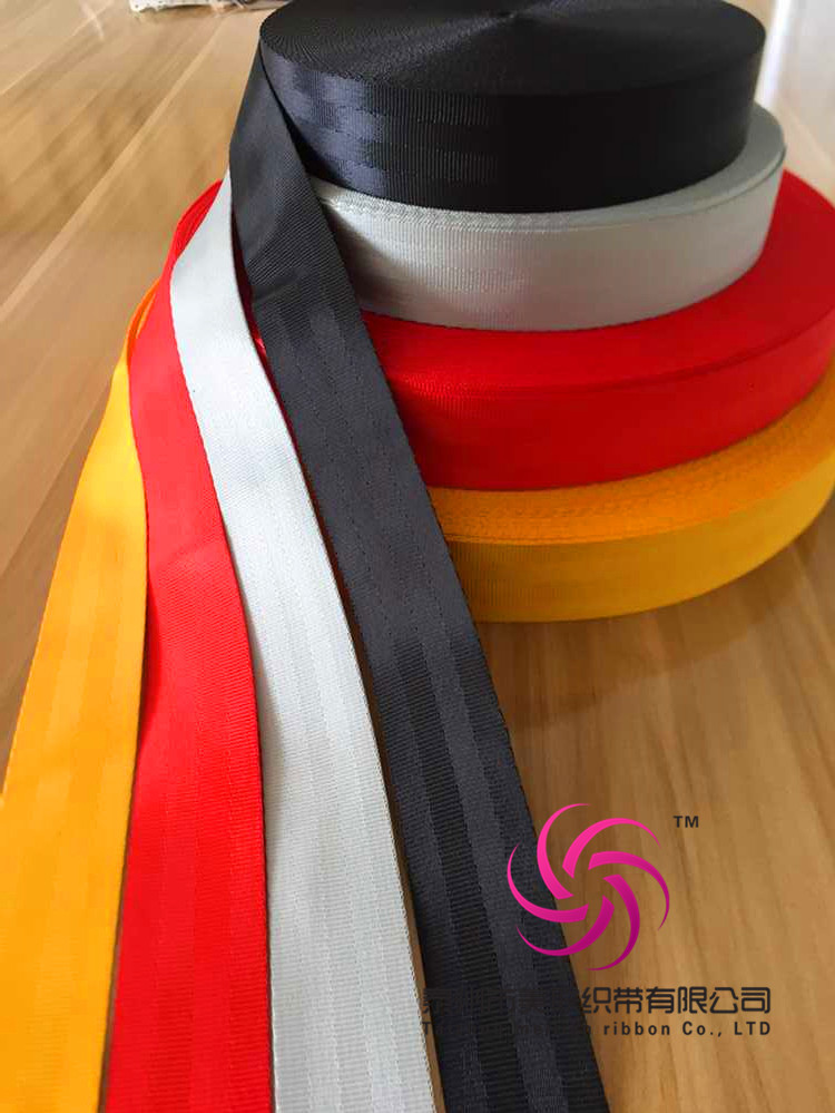 9E0A31949429192B8726C666DF88D3