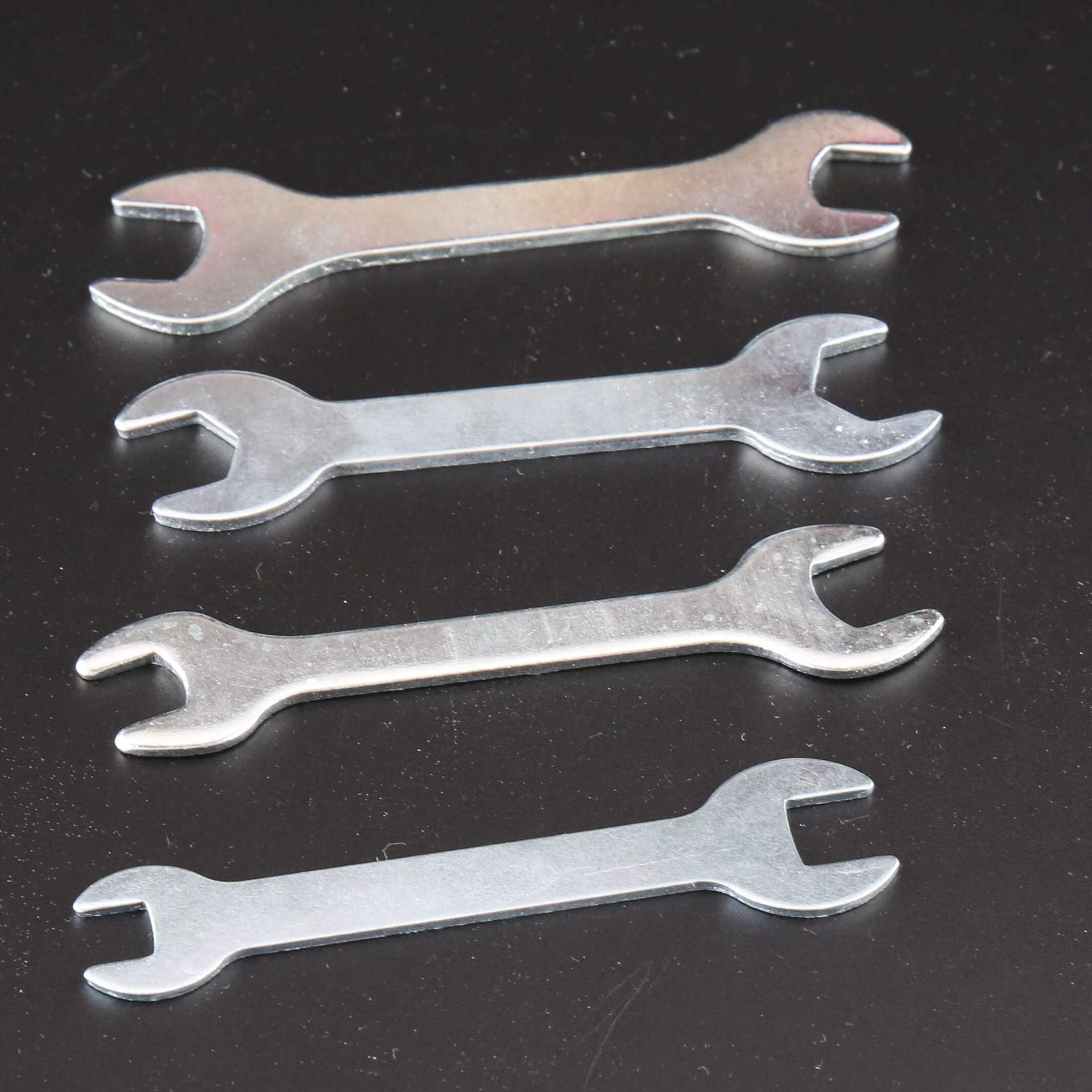 A_`_Y613AU7VC2K6}GP[4BN