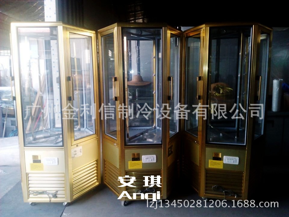 六角旋转展示柜8