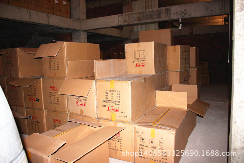 2181113257_1814873503