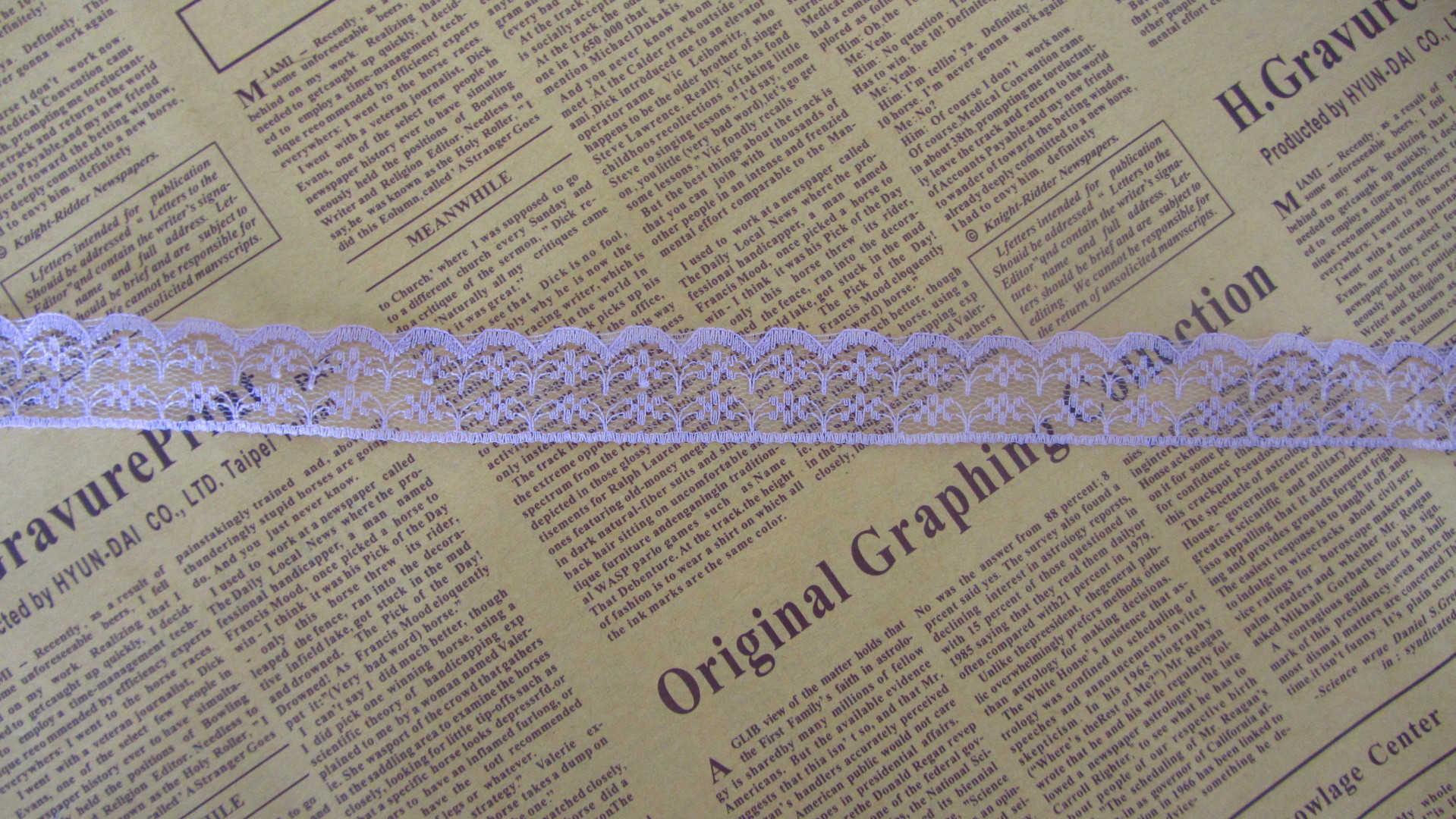 2492922712_2119998985