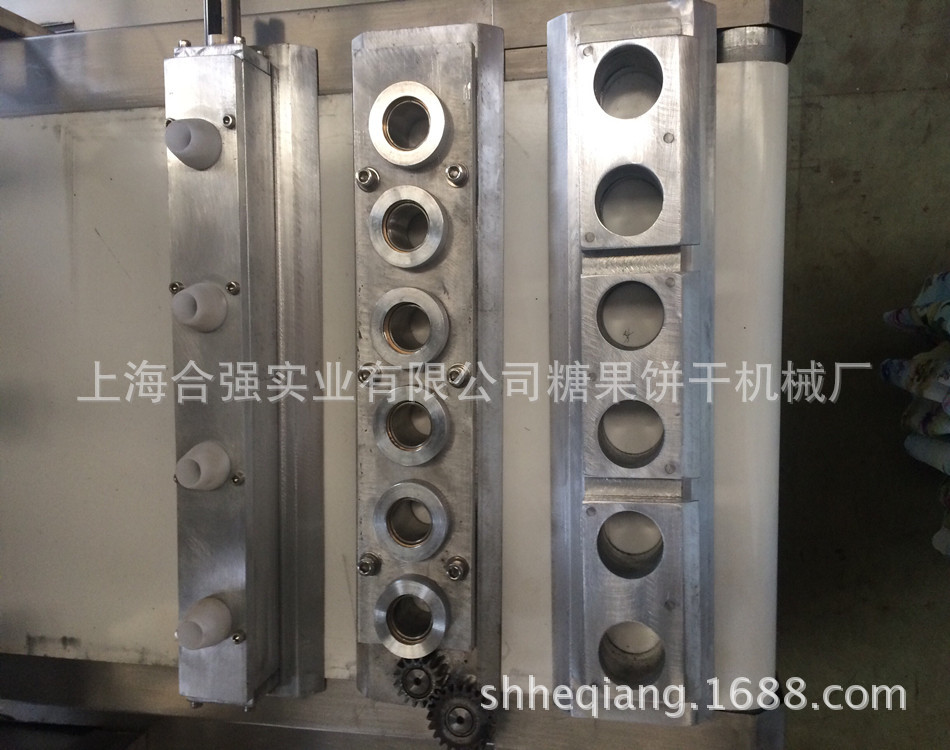 蛋糕、挤出、切割模具