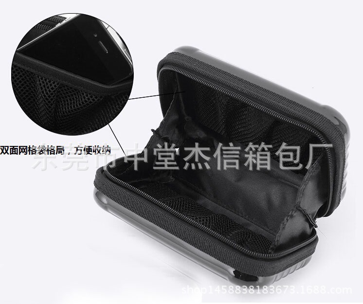 2388331311_417436318