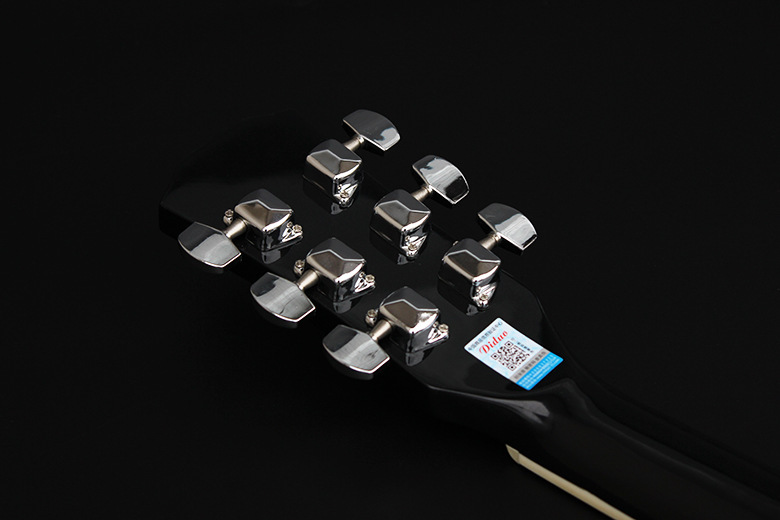 2520400318_99736174[1]