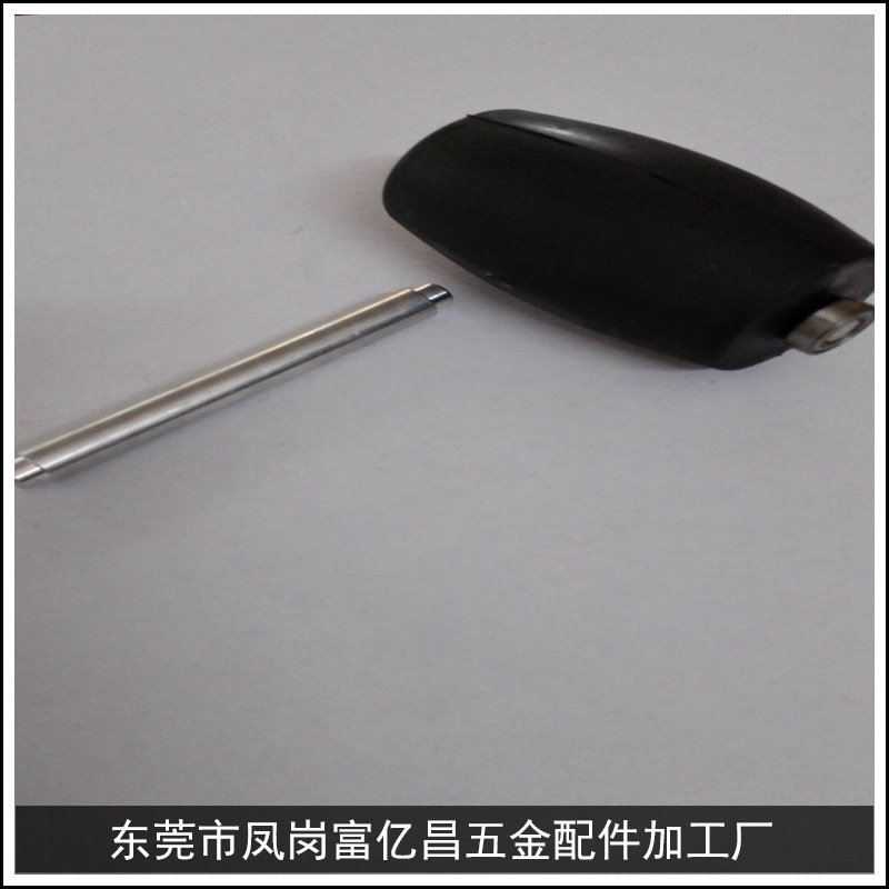 包胶铝柱1