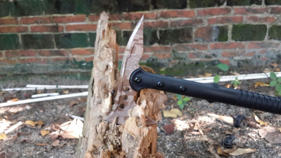 沙漠迷彩斧头 (1)