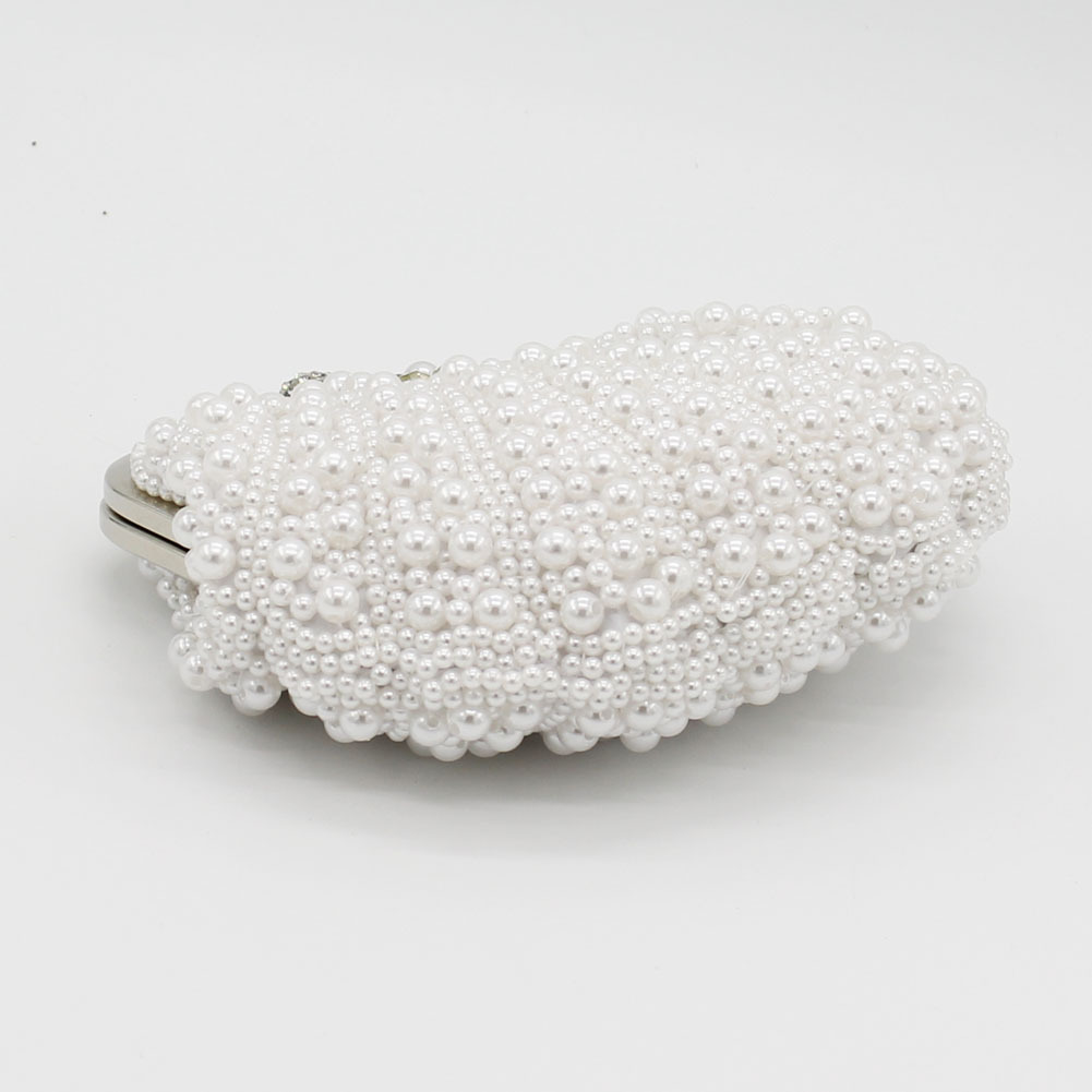 3636925178_288680826