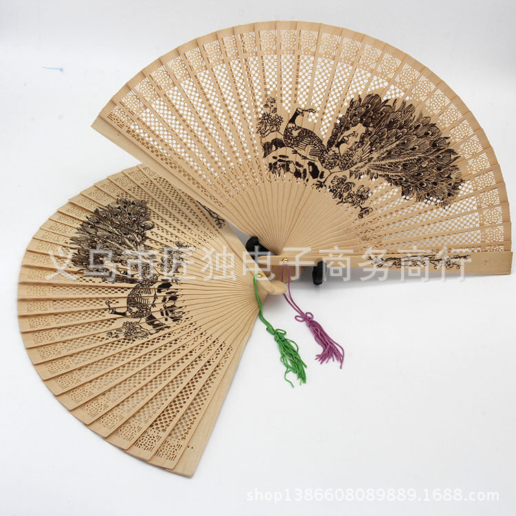 2959454440_1822568631