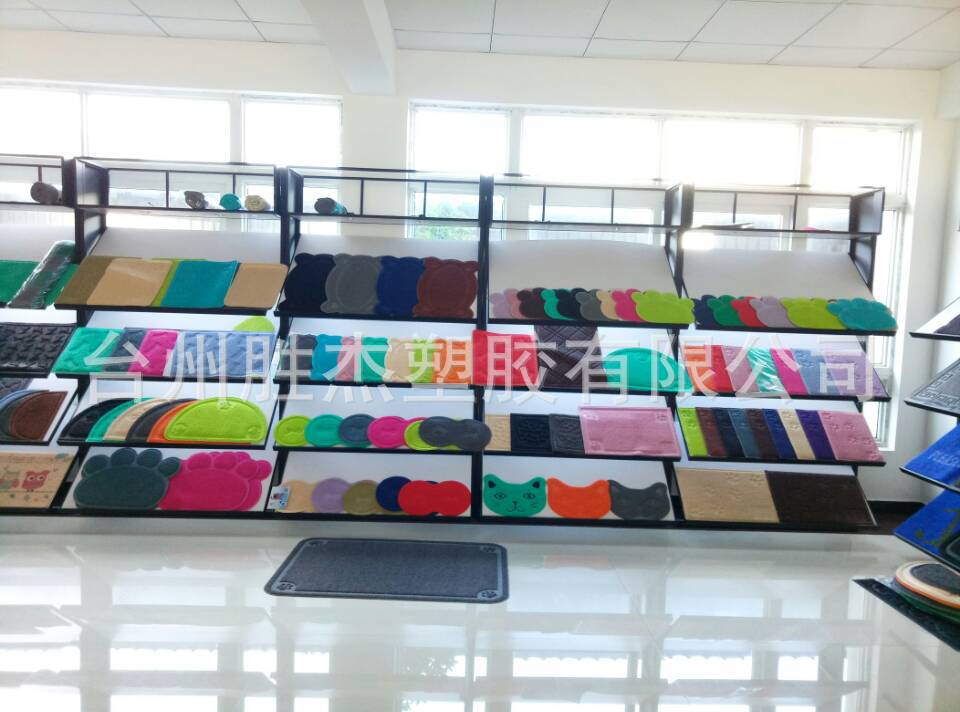 747CF74DEB1FCE8190E08B674E2EFF