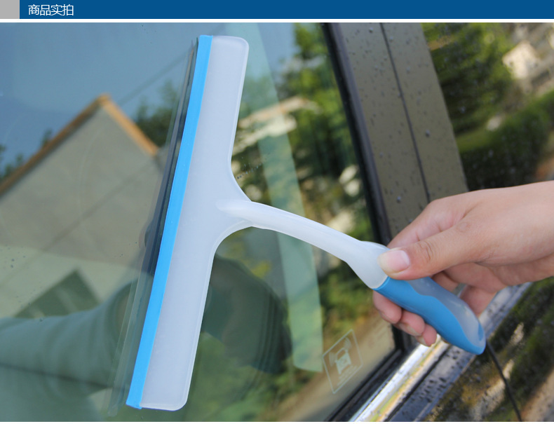 2464533432_1912786495