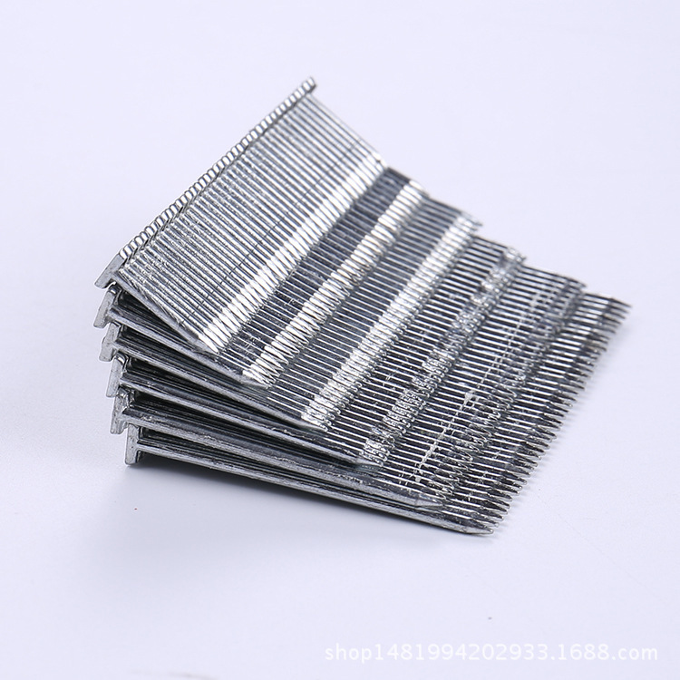 3659767990_618022510