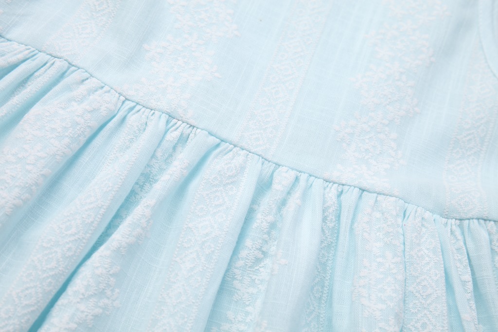 3棉麻-浅蓝色竖条花吊带裙 (5)