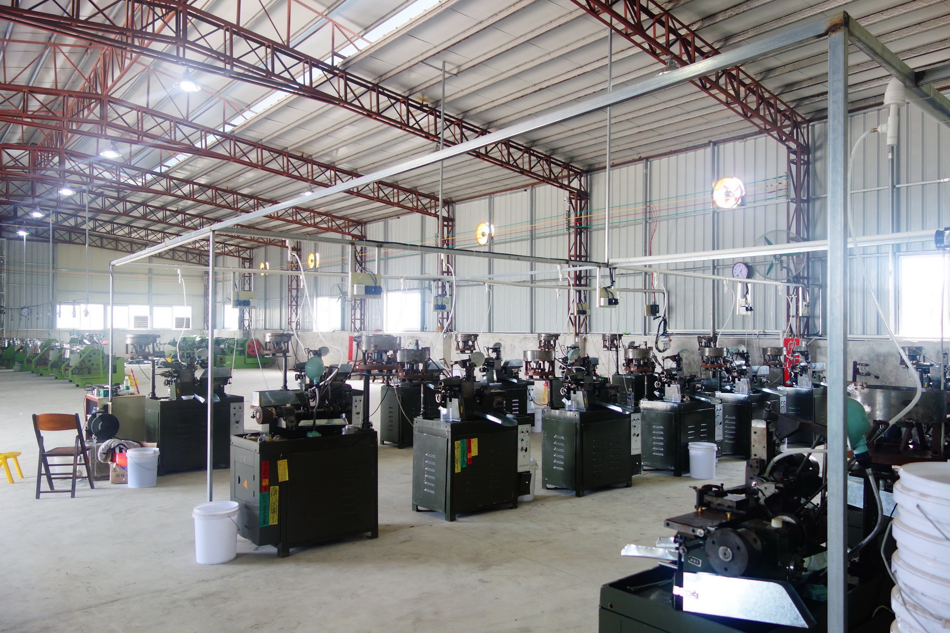 3273453923_972254157