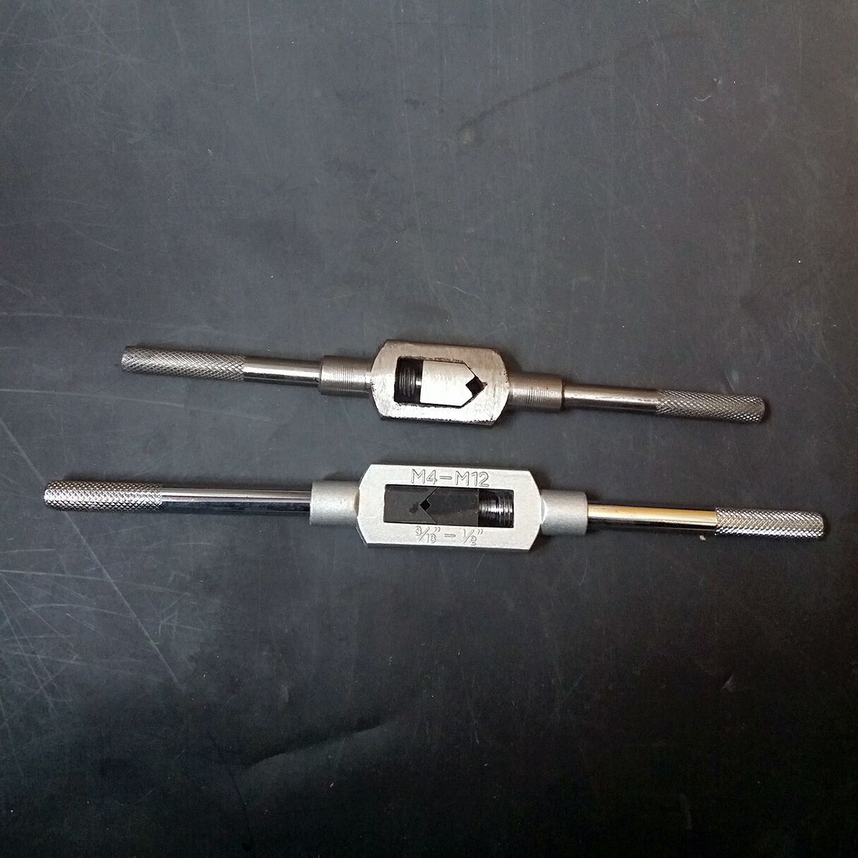 24D942ADBE227EE513195BDC13EF86