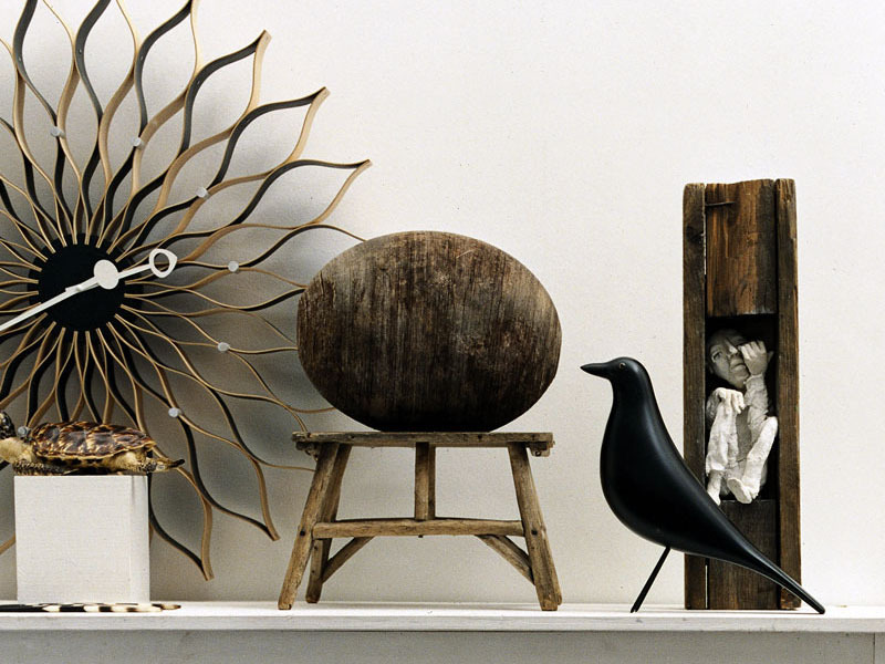Eames-Black-House-Bird-Mantle-