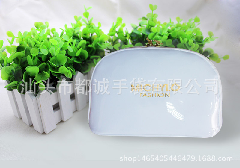 12272602_1121263691173_2