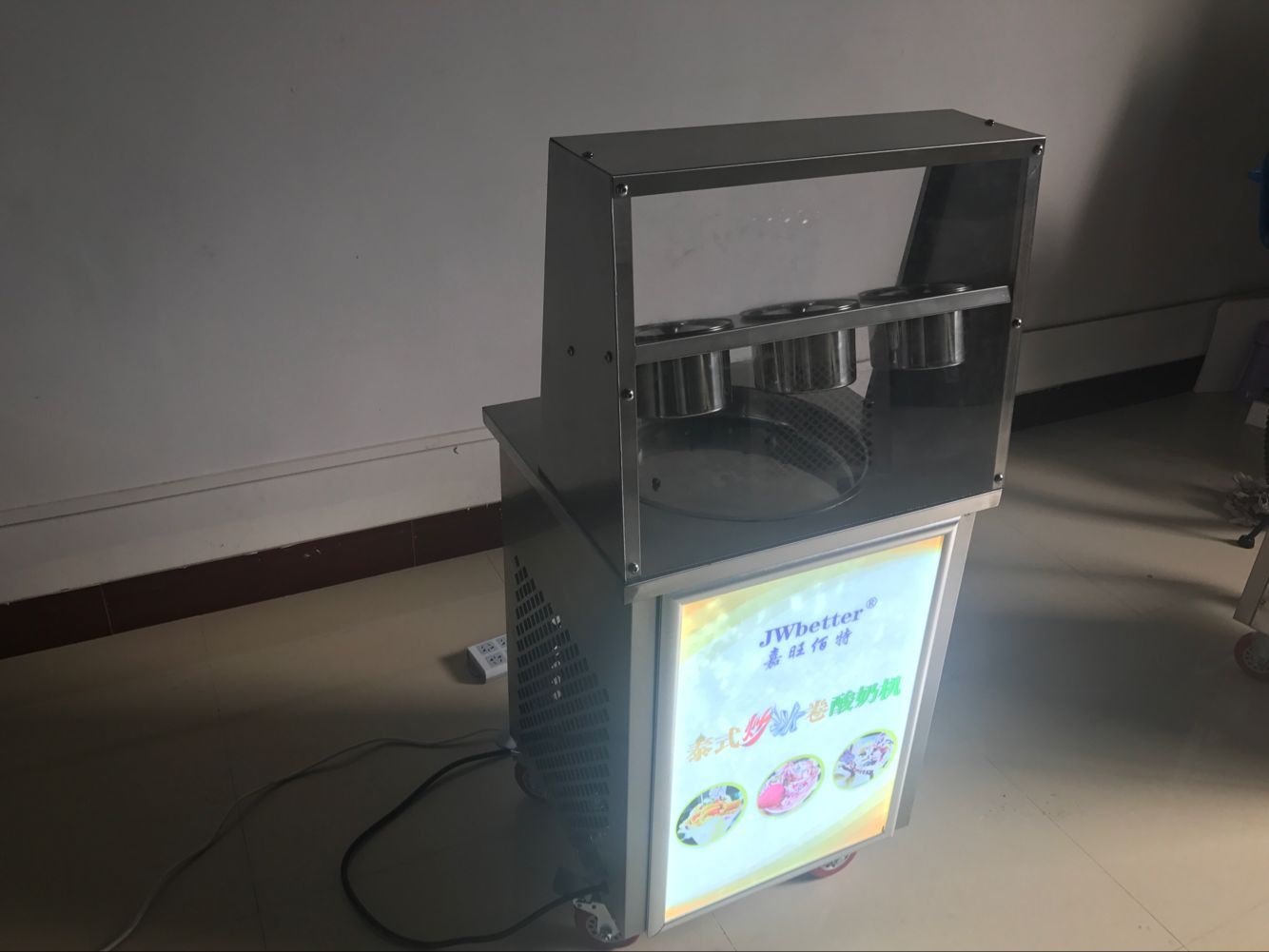 1F5E4243A441F0E58E1606687114D6