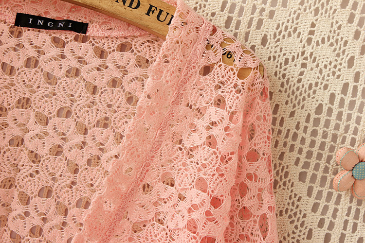 2277554423_1645092517