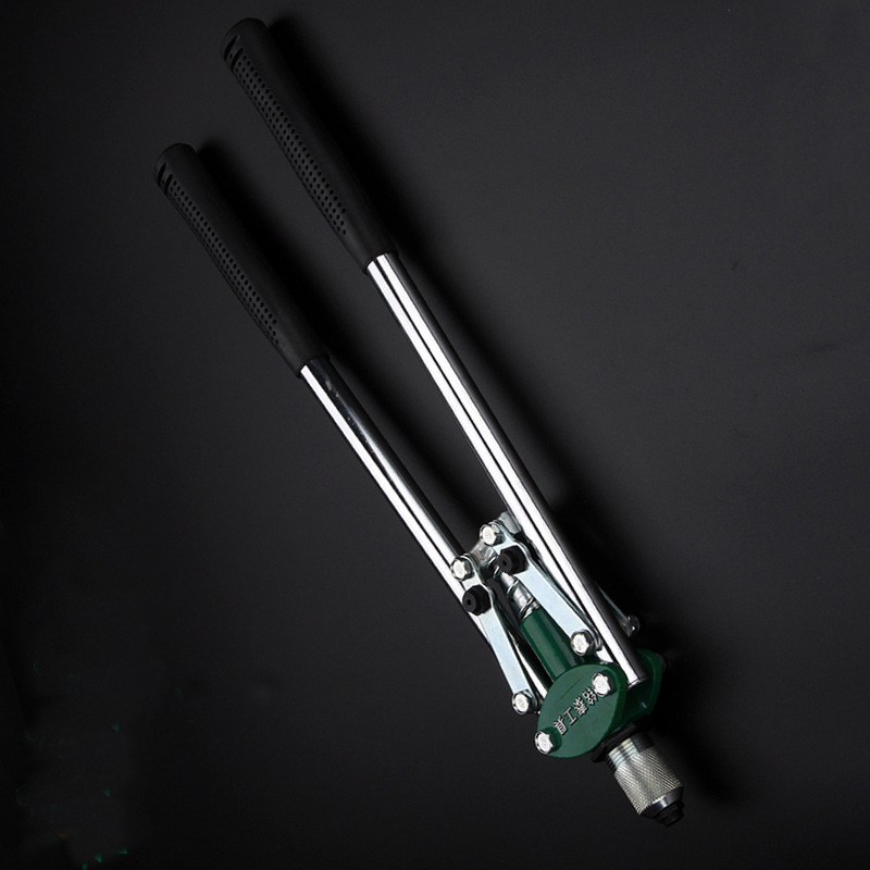 3767101186_387955217