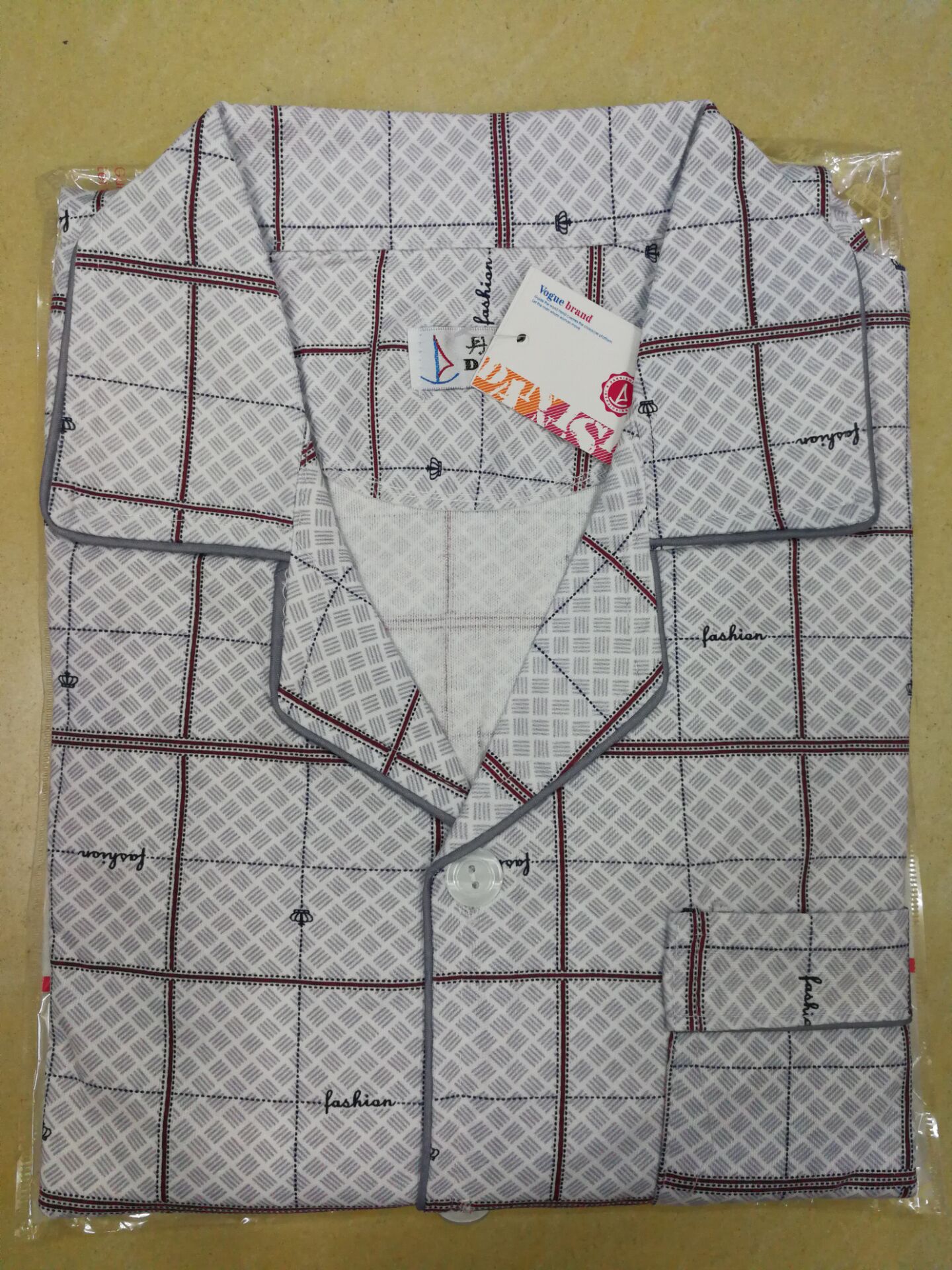 928C2FD15DC5422AEDD7B755F694B9