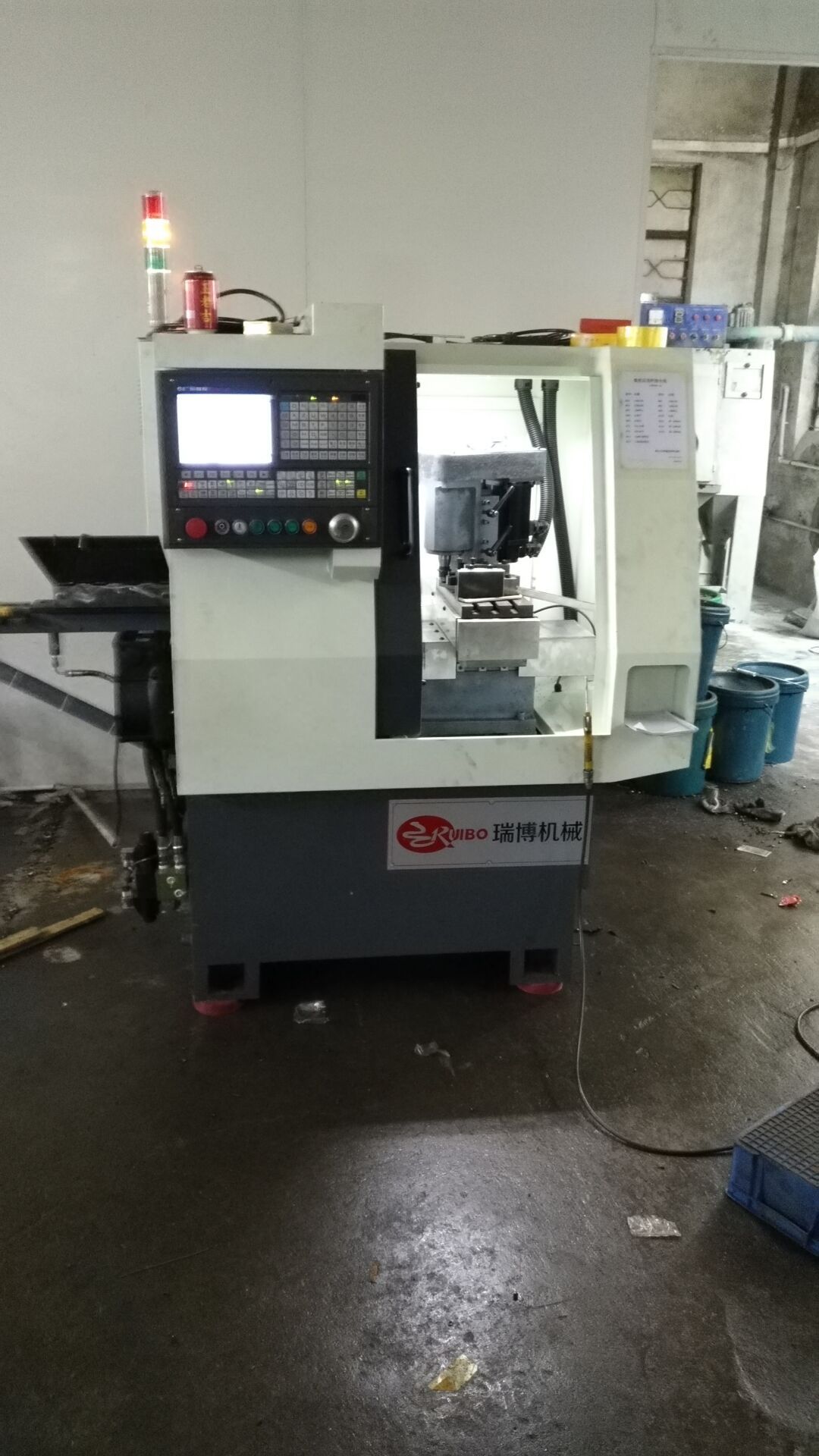 8BD1AB551C54ED05D9345A79499BC3