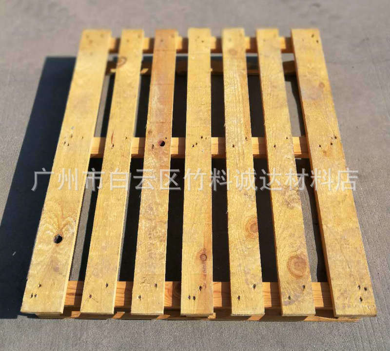 7746129330_1137293839