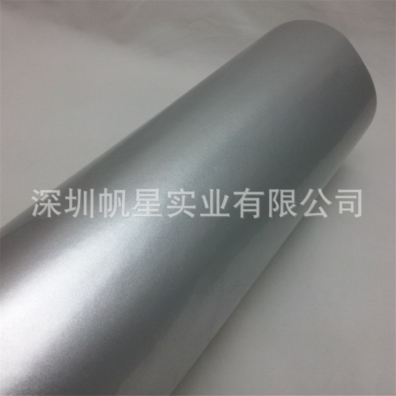 Silver-Glossy-Candy-Vinyl-Car-