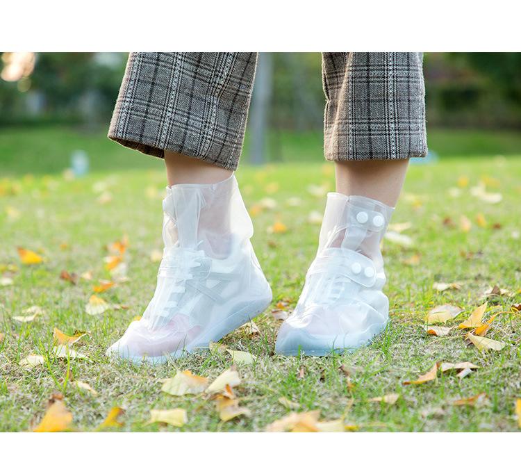 复制_居家家 透明雨靴套防滑套鞋水鞋女 成人加.jpg
