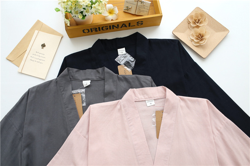 3142662852_1888821566