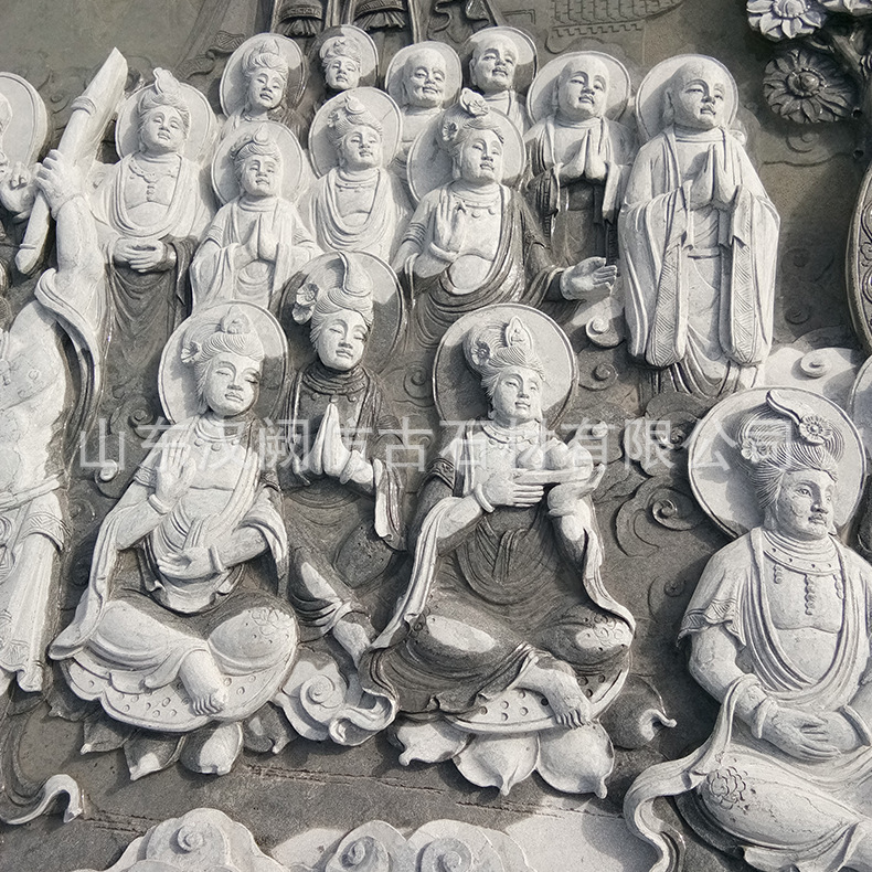 7318436525_909407067