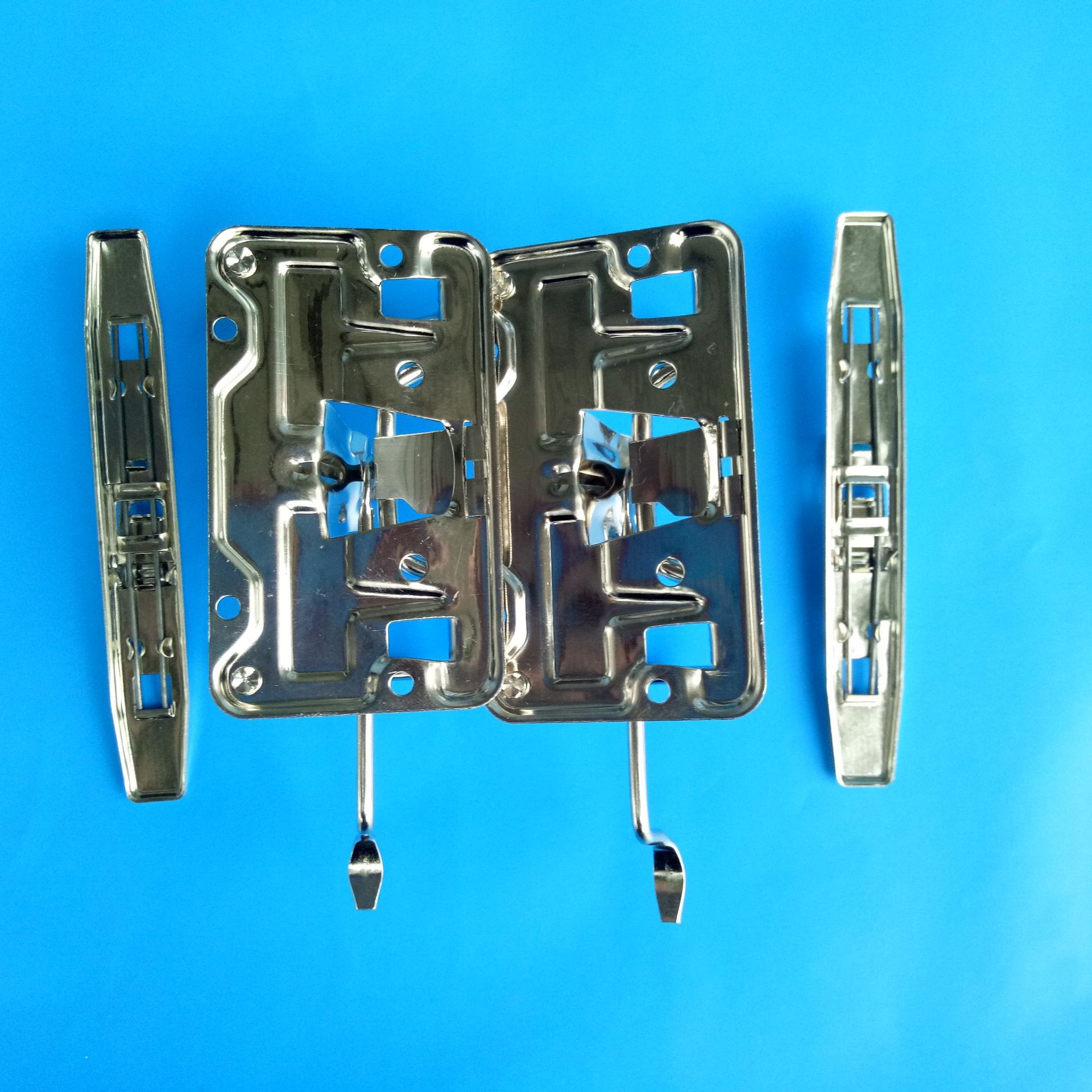 2寸格纹快劳夹+压纸器-4