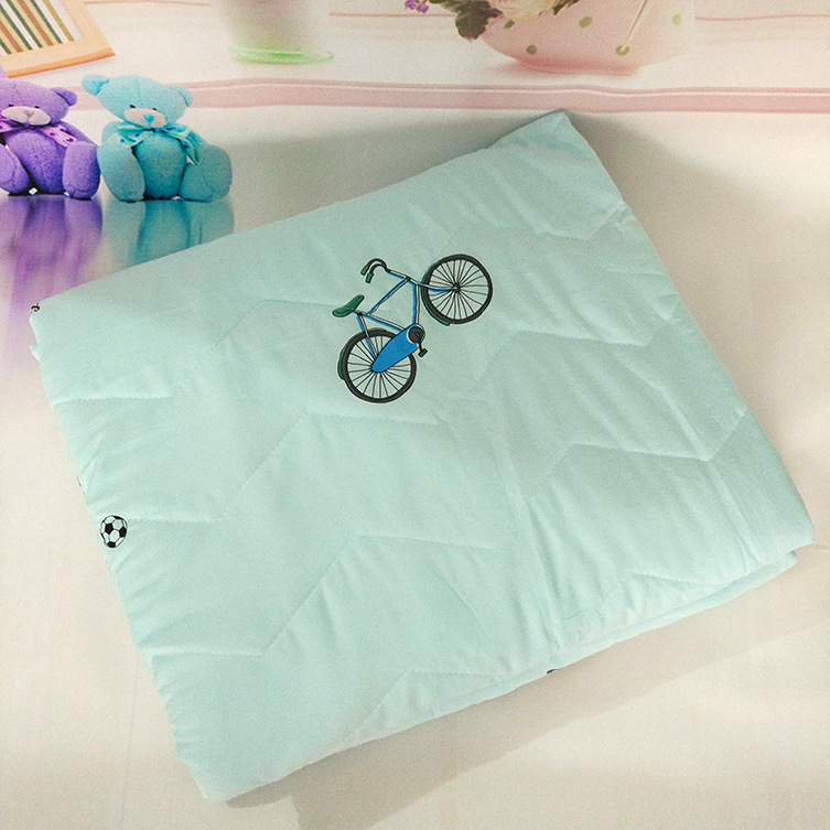 水洗棉夏凉被空调被批发厂家.