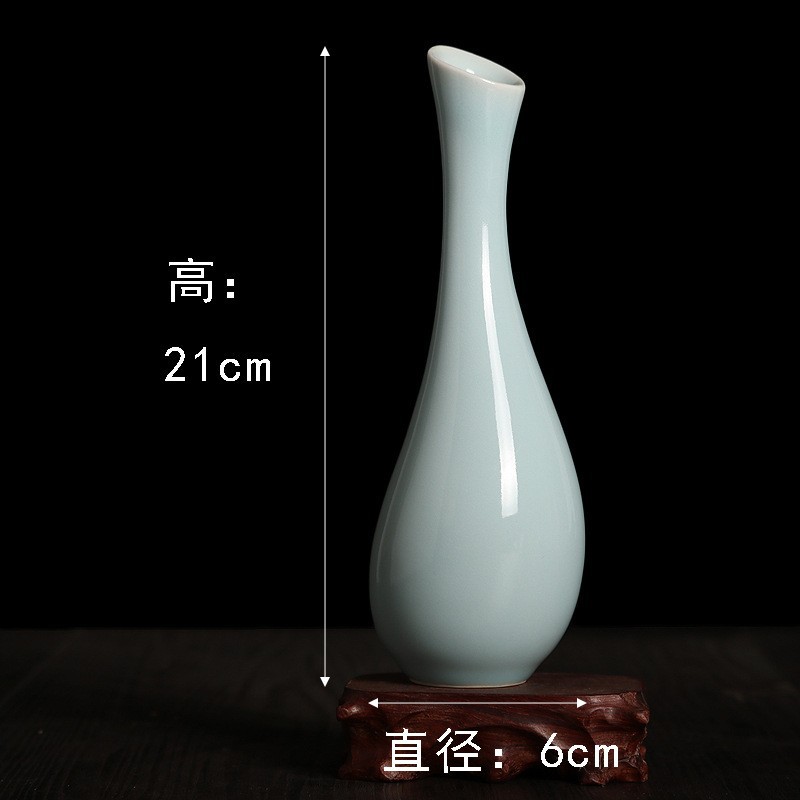 8702234371_612229745_conew1