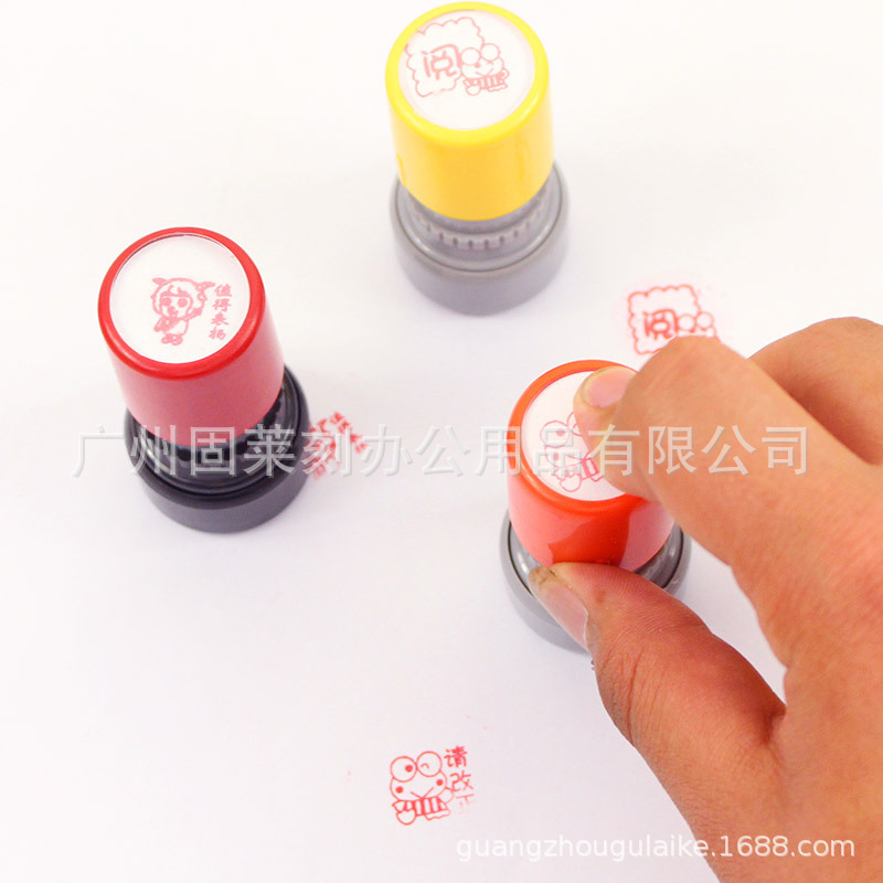 4648710695_254063468