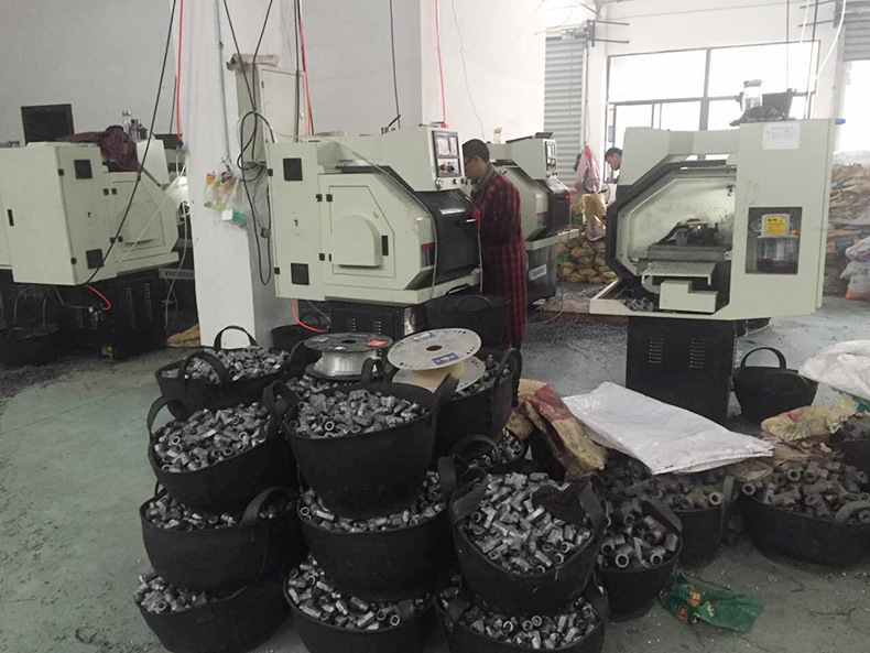 3979036744_1325485432