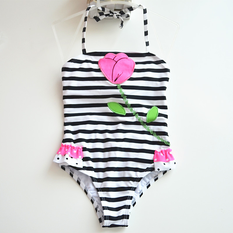 ZK70101800 黑色条纹花朵连体