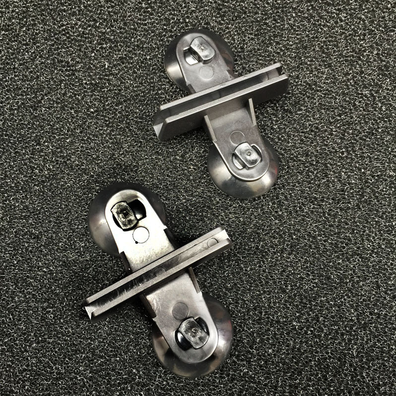 隔离板黑吸盘11