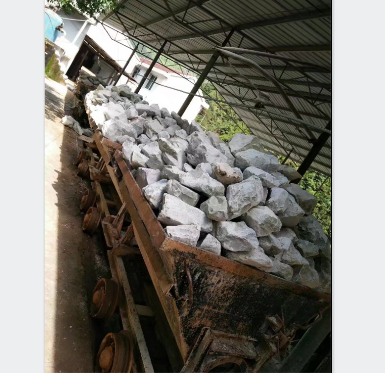 TB25XE1jvMTUeJjSZFKXXagopXa_!!