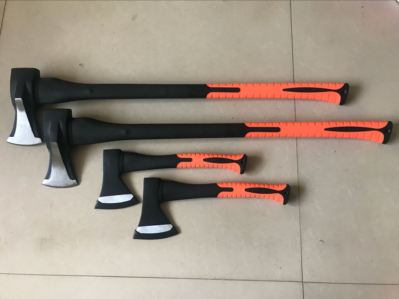 63E90C71F3AE77704806912D9DE63A