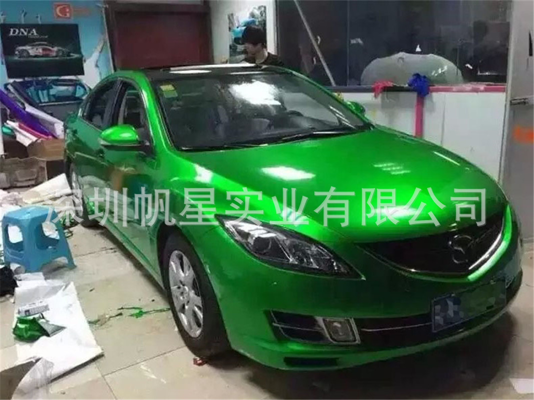 Glossy-Green-Candy-Vinyl-Wrap-